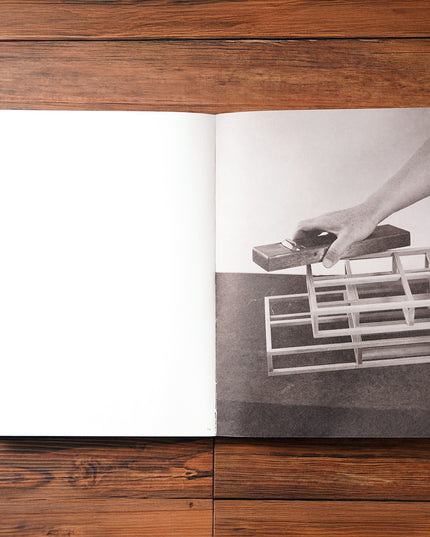 限定1000冊 寺内ユミ作品集 "There I sense something" 直筆サイン＆エディションNo.付