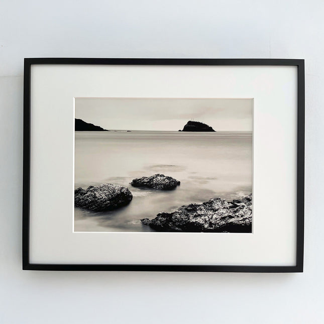 限定15点 越谷喜隆 受注生産額縁付オリジナルプリント Landscape with View of Rocks and Islands