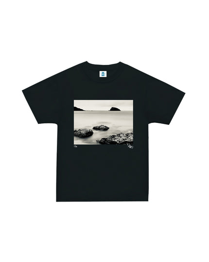 限定25着 越谷喜隆 受注生産Tシャツ Landscape with View of Rocks and Islands